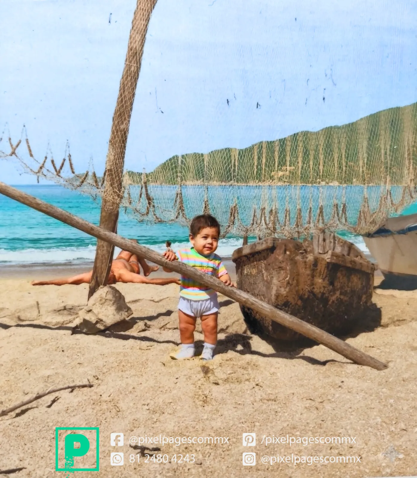 Fotografía antigua de playa mexicana colorizada profesionalmente por PixelPages - Después